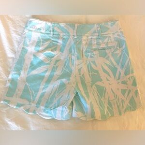 J. McLaughlin scallop shorts SZ 2 NWT